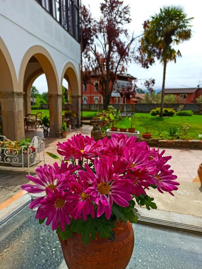 La Venta De Miyares - Casa De Indianos Hotel Piloña Buitenkant foto